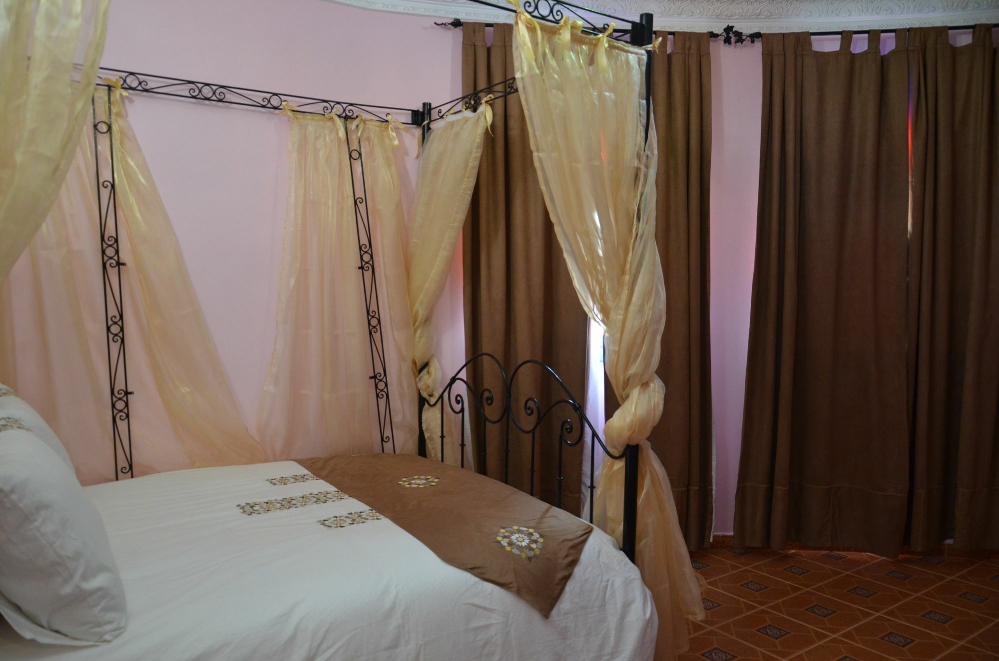 Hotel El Kasbah Souiria Есувейра Екстериор снимка